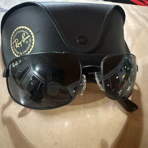 Ray-Ban Dark Frame Sunglasses